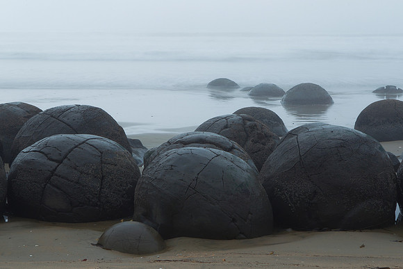 Moeraki Boulders in fog 1