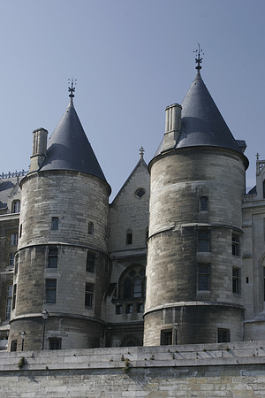 Tour de Nesle 1