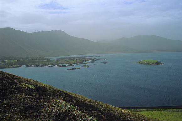 Lake Eskihlidarvatn 1