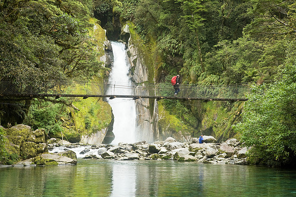 Giant Gates Falls in the Arthur Valley, Milford Track 4