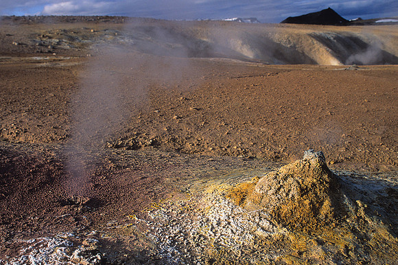 Leirhnjukur steaming vents