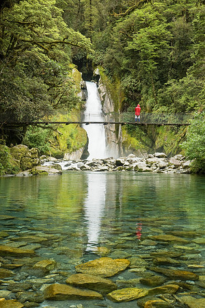 Giant Gates Falls in the Arthur Valley, Milford Track 2