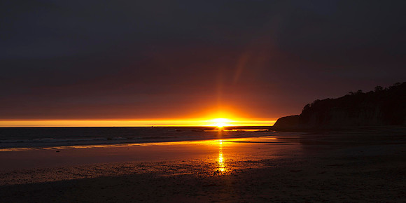 Knife & Steel Harbour sunset 4