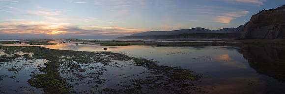 Rock platform at Knife & Steel Harbour 3