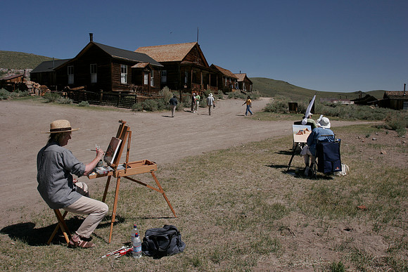 Artists painting history