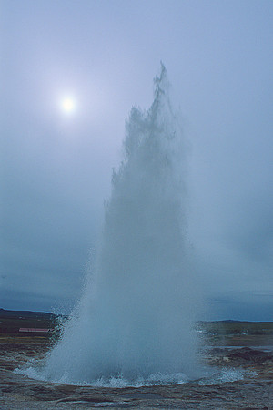 Strokkur geyser 4