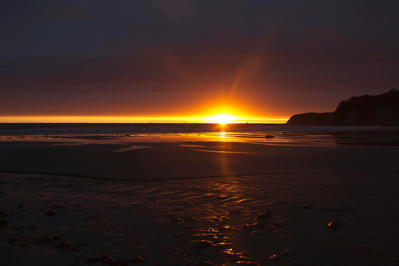 Knife & Steel Harbour sunset 6