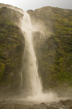 Sutherland Falls on the Milford Track 1